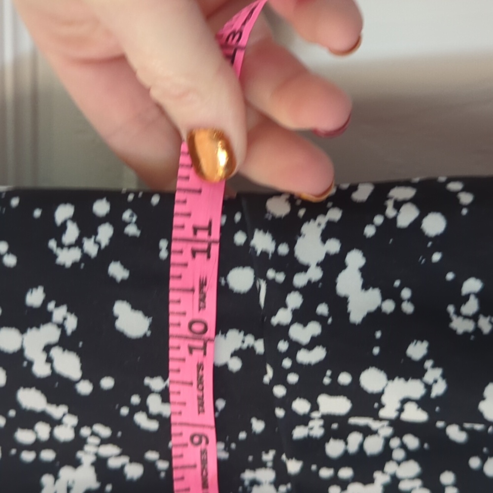 Fabletics Black And White Patterned Mini Dress Wi… - image 4